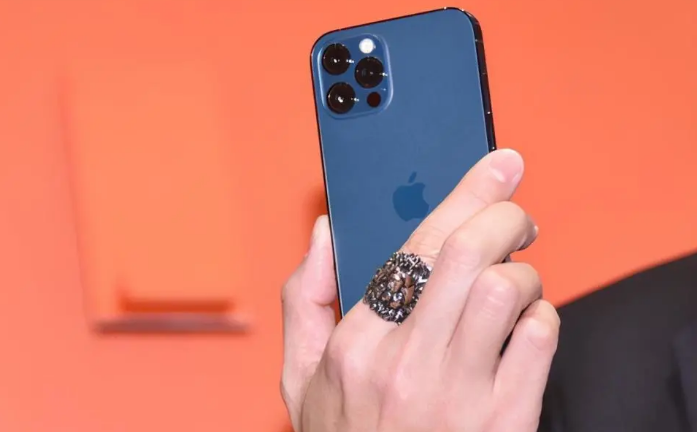 睢县苹果手机维修分享iPhone12系列重启方法教程 